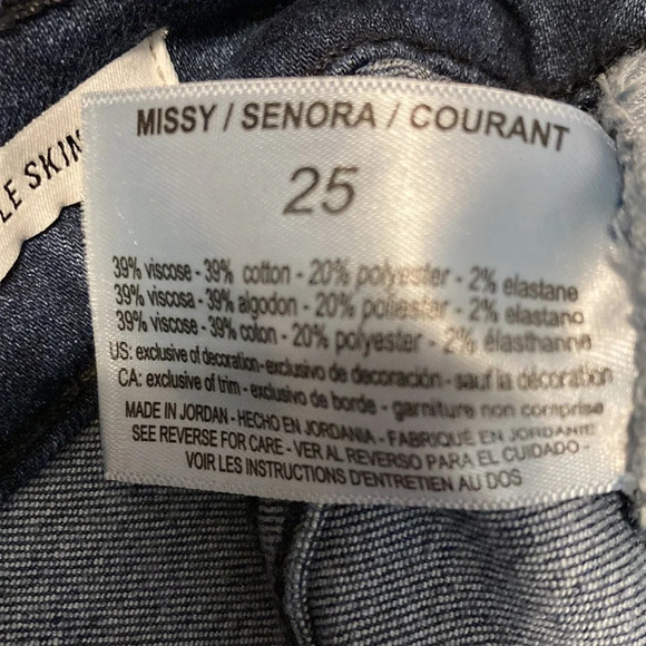 NWOT William Rast Raw Hem Ankle Skinny Jeans 25 - Picture 12 of 16